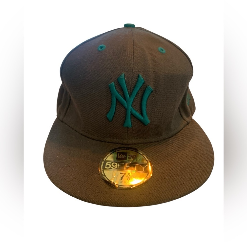 New Era 59FIFTY New York Yankees fitted hat (size 7⅝).